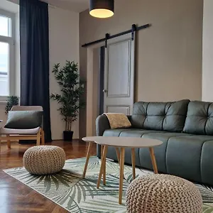 Citygem - Just Perfect For Two Apartment Pula