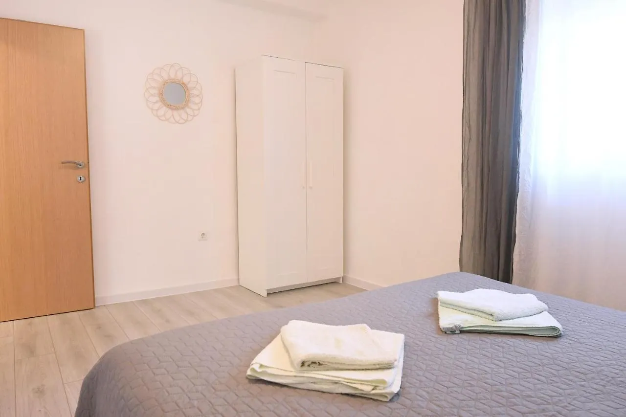 Apartment Karla Zadar